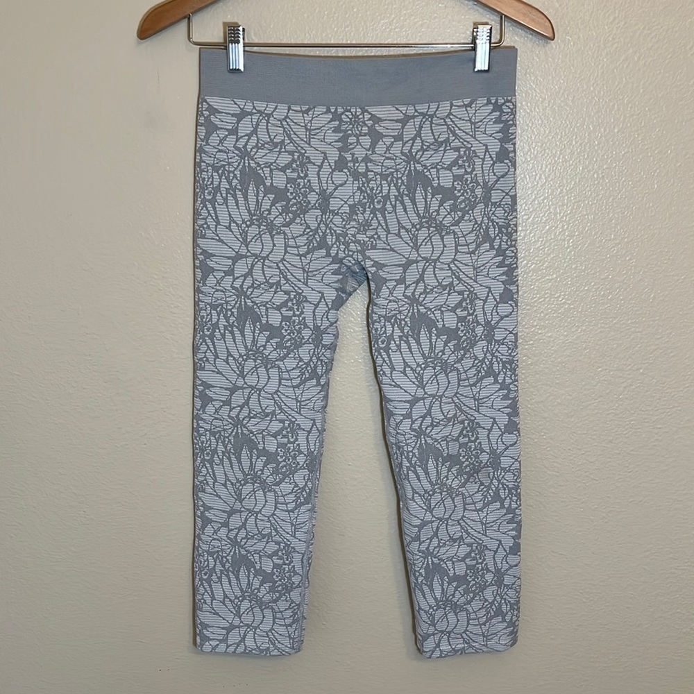 FABLETICS 3/4 Length Grey Athletic Leggings